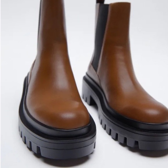 Zara Leather Ankle Boots - Picture 4 of 11